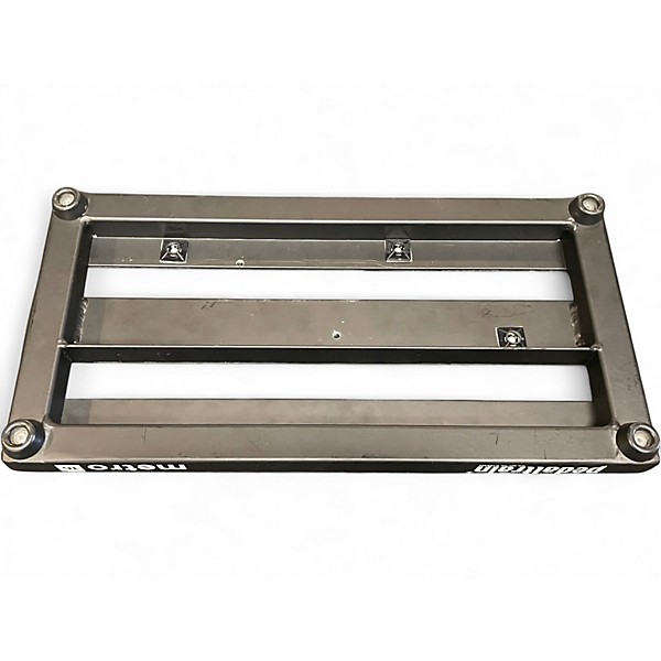 Used Pedaltrain METRO 16 Guitar Stand