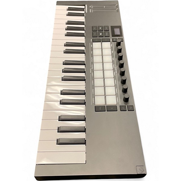 Used Novation LAUNCHKEY MINI 37 MIDI Controller