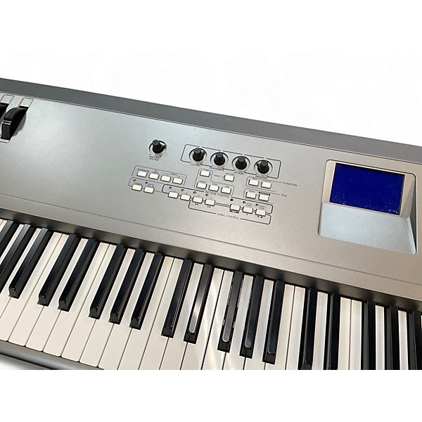 Used Yamaha MM8 88 Key Synthesizer