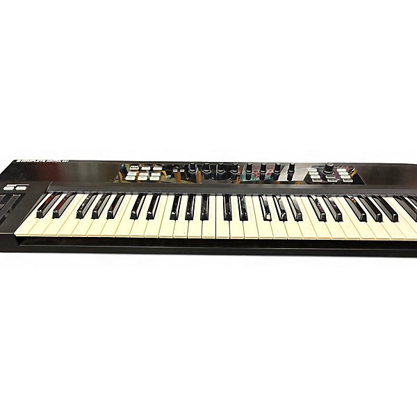 Used Native Instruments Komplete Kontrol S61 MIDI Controller