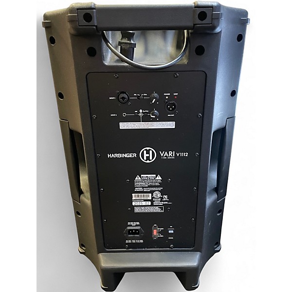 Used Harbinger Vari V1112 Powered Speaker
