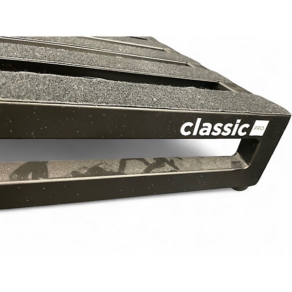 Used Pedaltrain CLASSIC PRO Pedal Board