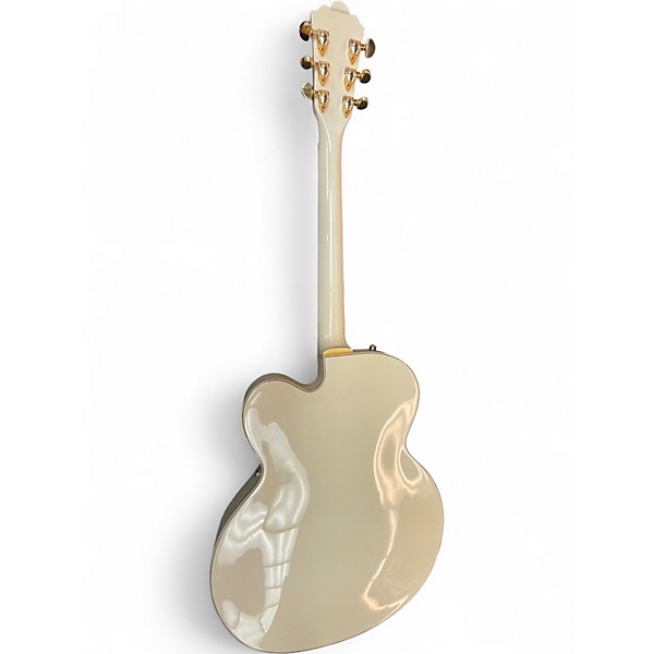 Vintage 1979 Gretsch Guitars White Falcon 7595 White Hollow Body Electric Guitar