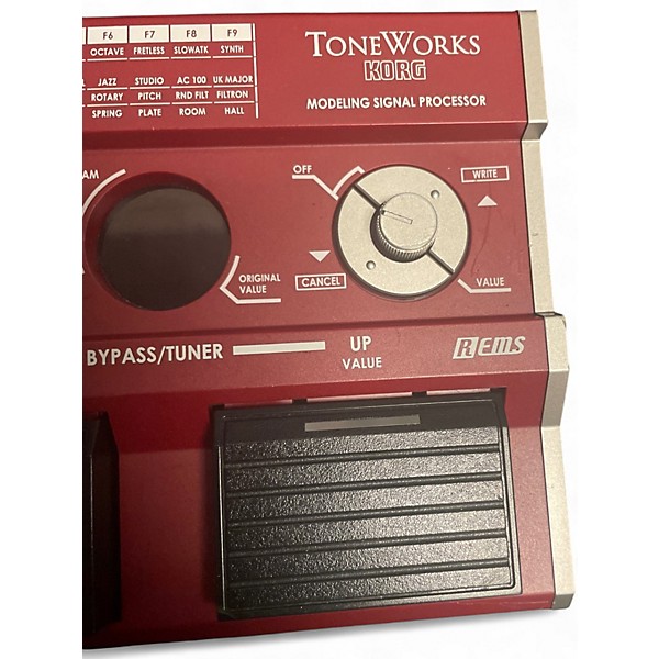 Used KORG AX3B Bass Effect Pedal