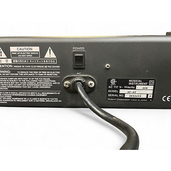 Used Roland xp-60 Keyboard Workstation