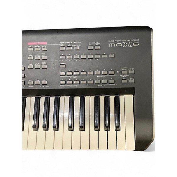Used Yamaha MODX6 Synthesizer