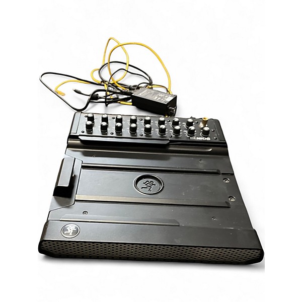 Used Mackie DL1608 Digital Mixer