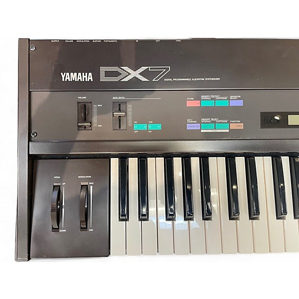 Used Yamaha DX7 Synthesizer
