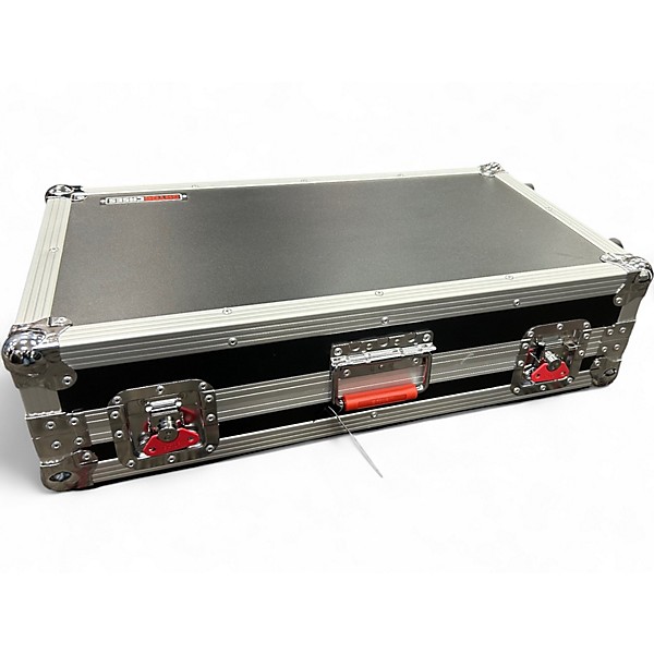 Used Gator G TOUR Pedal Board
