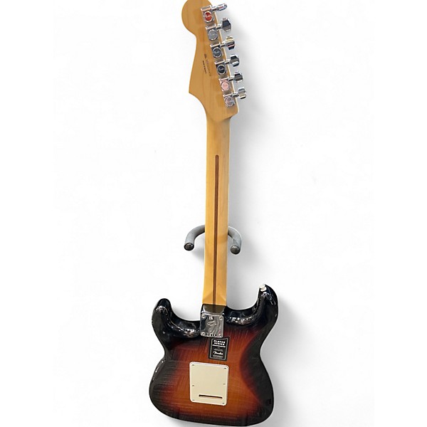 Used Fender Player Stratocaster 2 Tone Sunburst Solid Body Electric Guitar