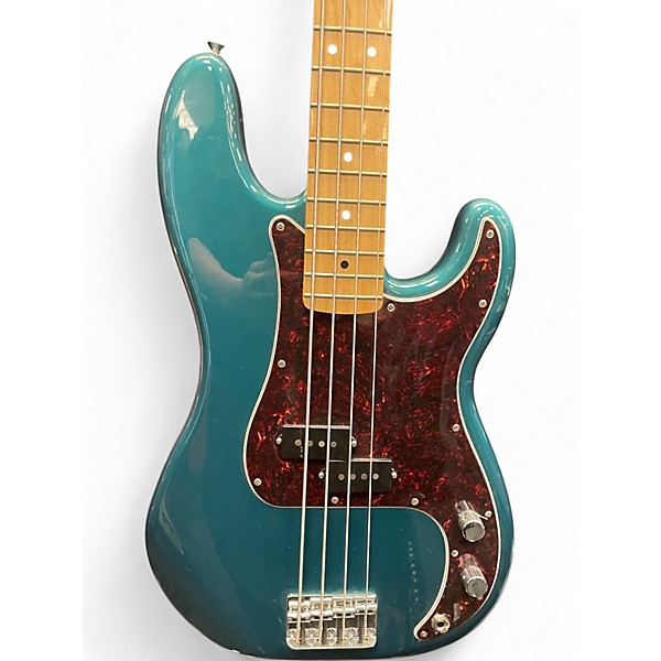 Used 2022 Fender Player II Precision Bass  Ocean Turquoise Electric Bass Guitar