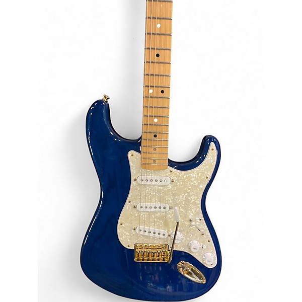 Used Fender Deluxe Stratocaster Blue Solid Body Electric Guitar