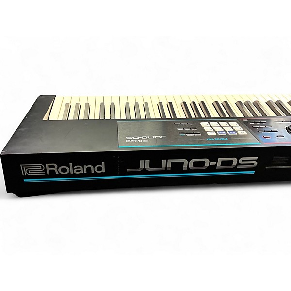 Used Roland JUNO DS 88 Keyboard Workstation