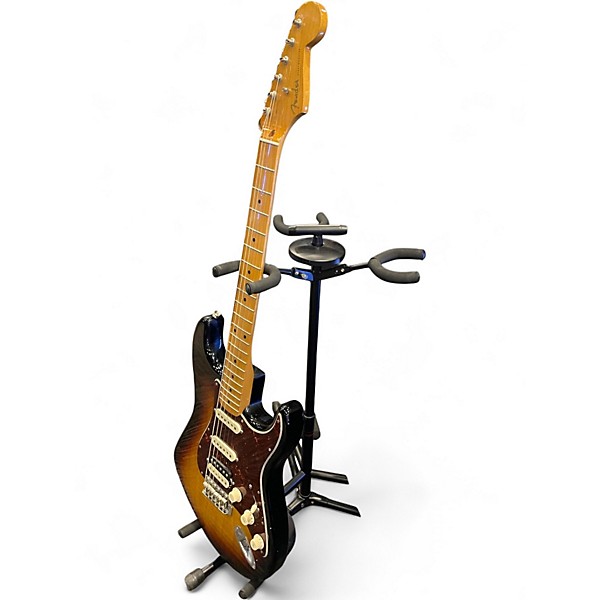 Used 2011 Fender Deluxe Roadhouse Stratocaster 3 Color Sunburst Solid Body Electric Guitar