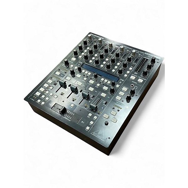 Used Behringer DDM4000 DJ Mixer