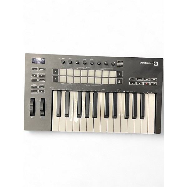 Used Novation Launchkey 25 Key MIDI Controller