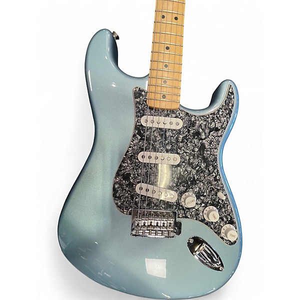 Used Fender Player Stratocaster Ice Blue Metallic Solid Body Electric Guitar