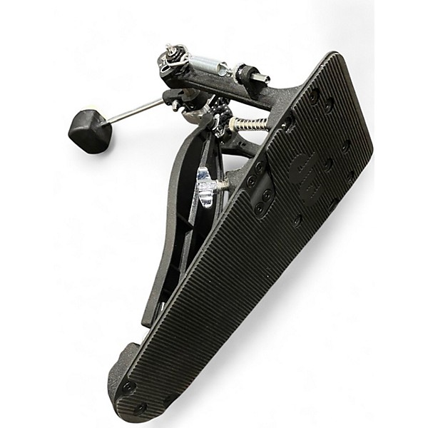 Used DW 3000 Series Single Single Bass Drum Pedal