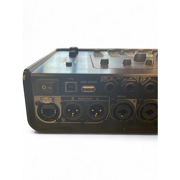 Used Bose T8S TONEMATCH  Powered Mixer