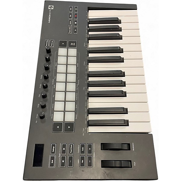 Used Novation Launchkey 25 Key MIDI Controller