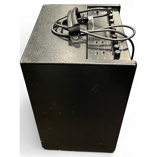 Used Kawai KM60 Keyboard Amp