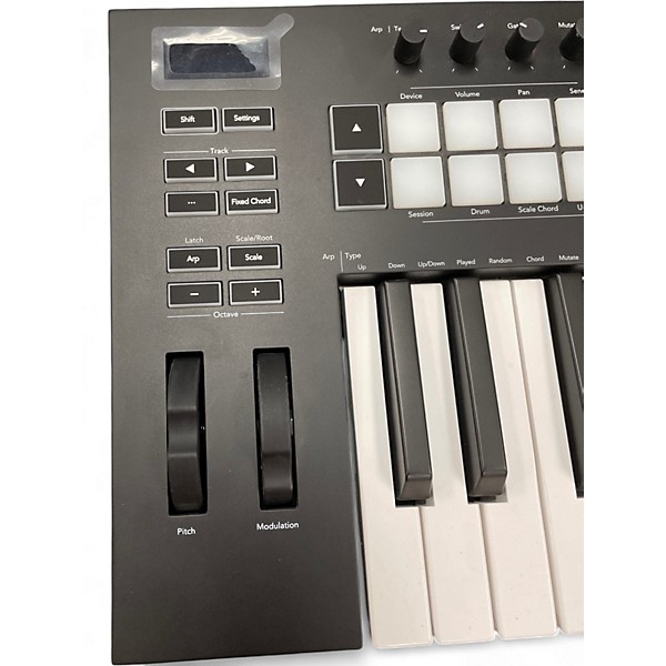 Used Novation Launchkey 25 Key MIDI Controller