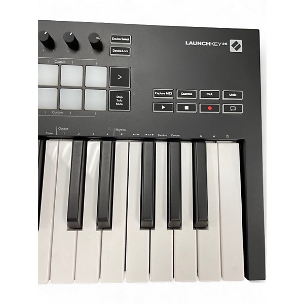 Used Novation Launchkey 25 Key MIDI Controller