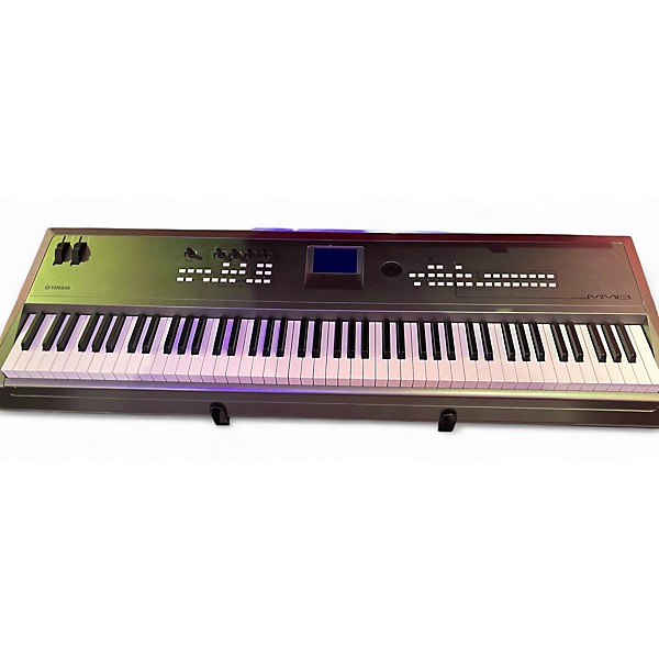 Used Yamaha MM8 88 Key Synthesizer
