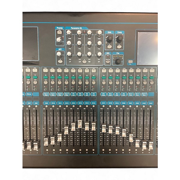 Used Allen & Heath QU32 Digital Mixer