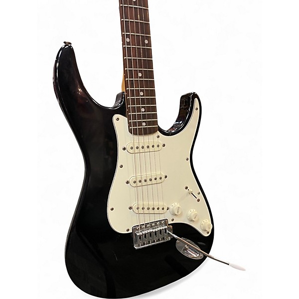 Used Peavey International Series Raptor Black Solid Body Electric Guitar