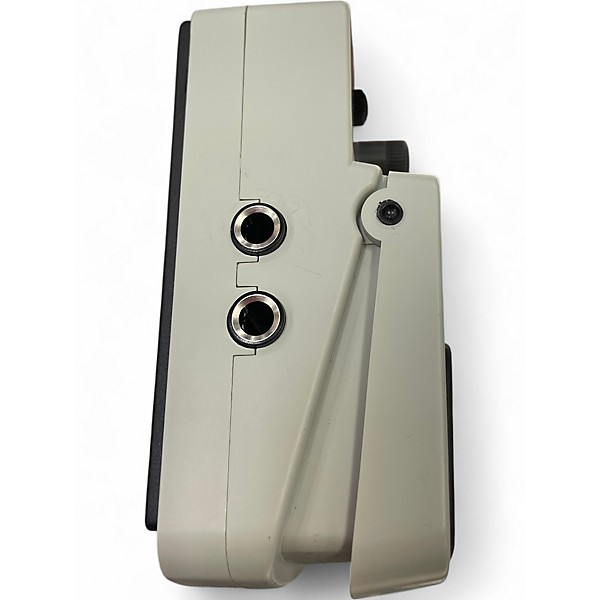 Used Behringer NR300 Noise Reduction Effect Pedal