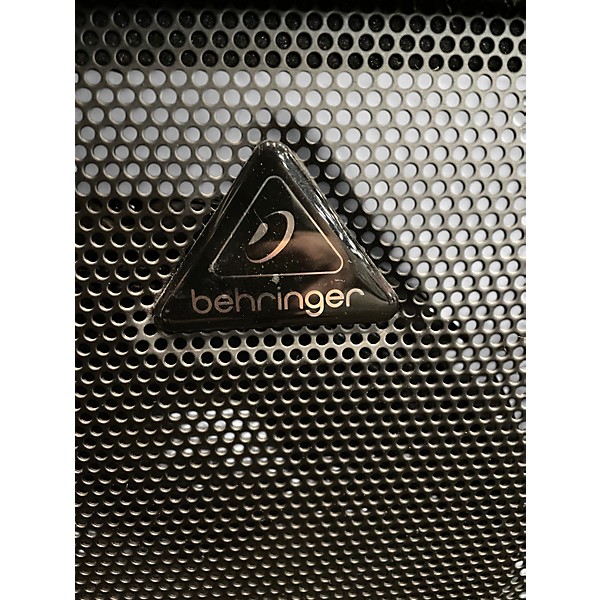 Used Behringer K900FX 90W Keyboard Amp