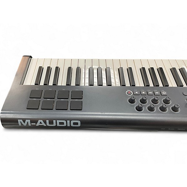 Used M-Audio Axiom 61 Key MIDI Controller