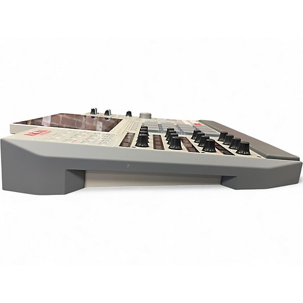 Used Akai Professional MPC X SPECIAL EDITION Production Controller