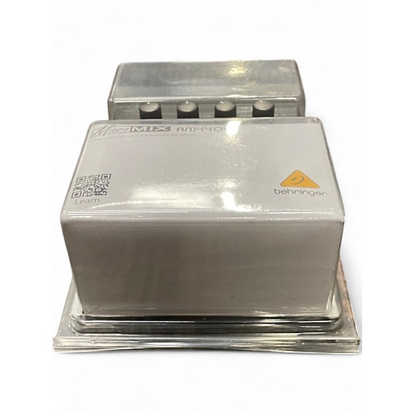 Used Behringer MX400 Unpowered Mixer