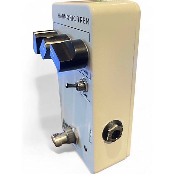 Used JHS Pedals series 3 Harmonic Trem Effect Pedal