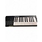 Used Alesis V25 25 Key MIDI Controller thumbnail
