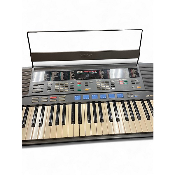 Used Yamaha PSR47 Keyboard Workstation