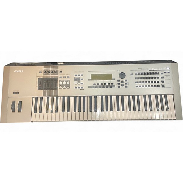 Used Yamaha Motif 6 61 Key Keyboard Workstation