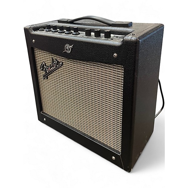 Used Fender Mustang I V2 20W 1X8 Guitar Combo Amp