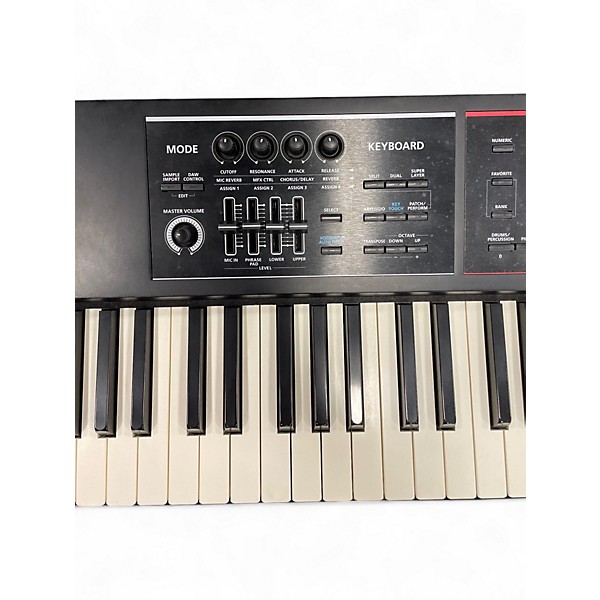 Used Roland JUNO-DS Synthesizer