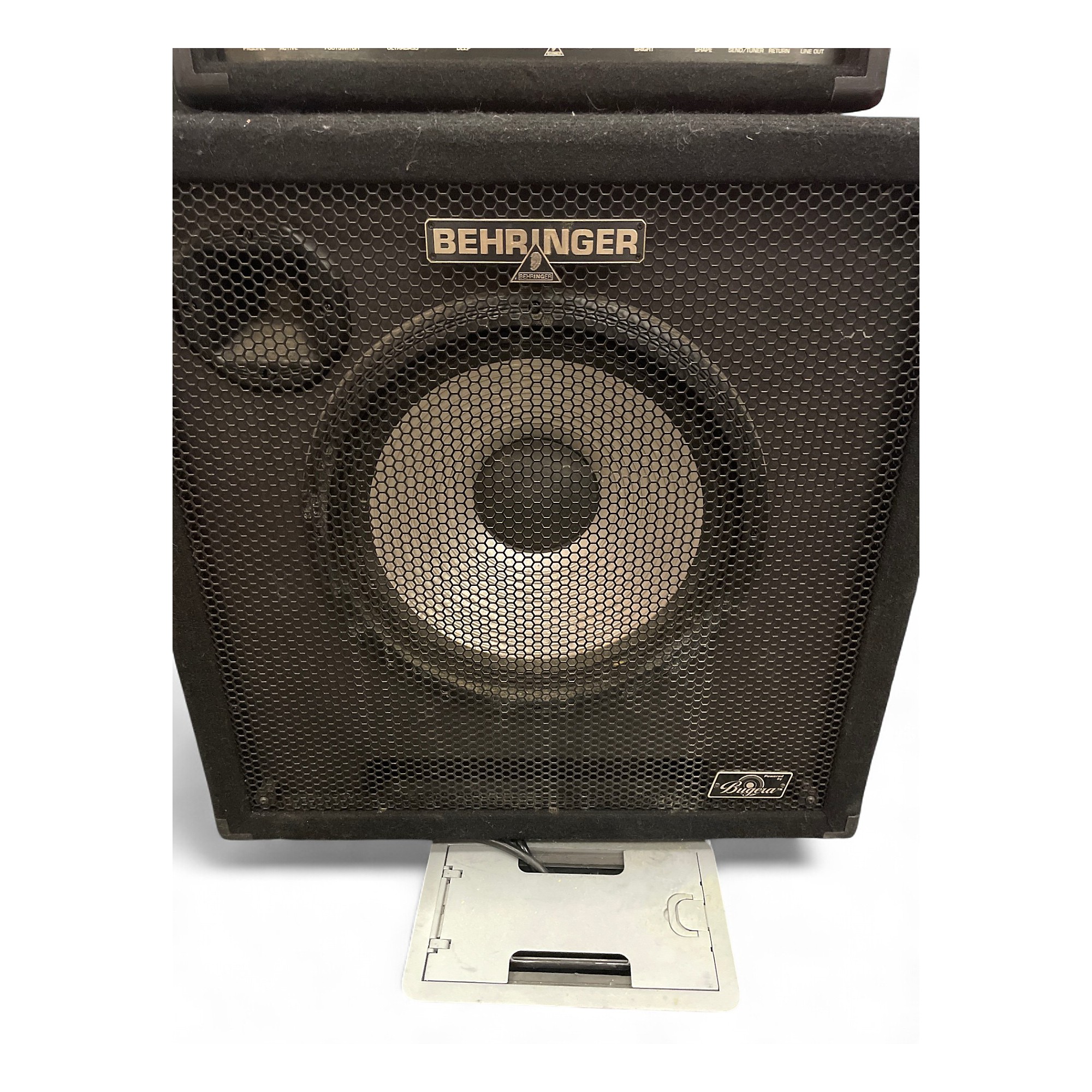 Used Behringer ULTRABASS BA115 Bass Cabinet | Guitar Center