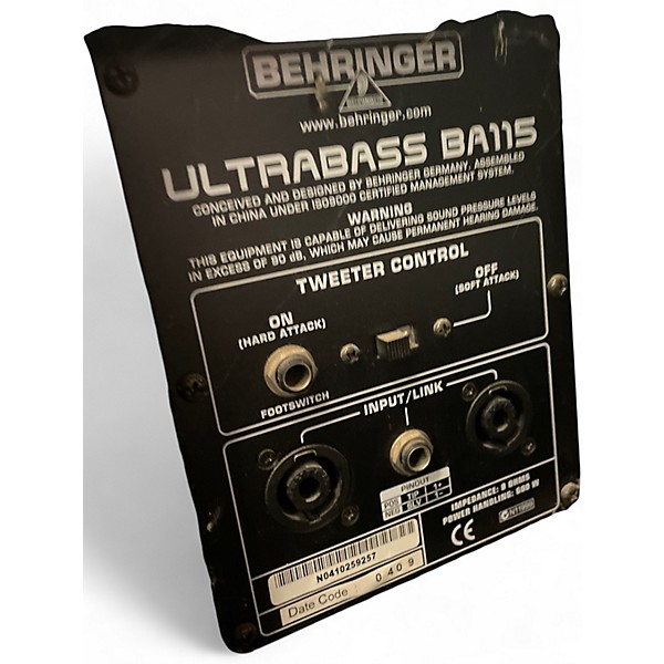Used Behringer ULTRABASS BA115 Bass Cabinet