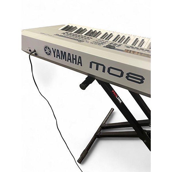 Used Yamaha MO8 88 Key Keyboard Workstation
