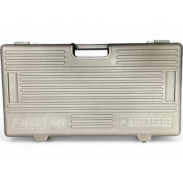 Used BOSS BCB60 Pedal Board