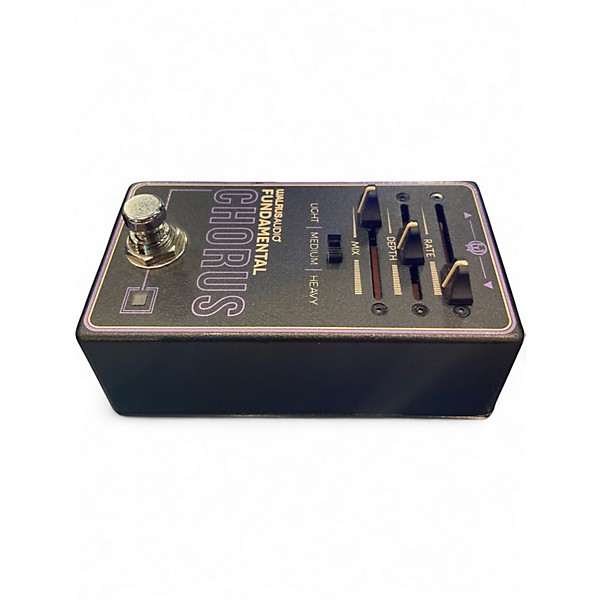 Used Walrus Audio FUNDAMENTAL CHORUS Effect Pedal