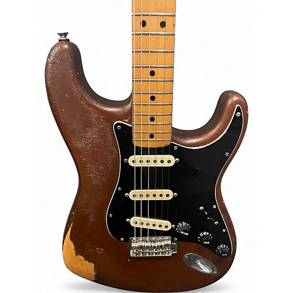 Vintage 1975 Fender Stratocaster 1975 Natural Solid Body Electric Guitar