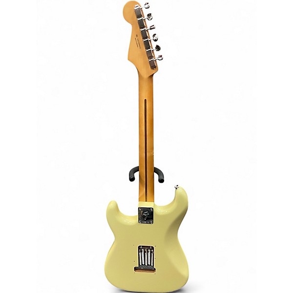 Used Fender PLAYER II Yellow Solid Body Electric Guitar