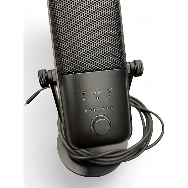 Used Elgato WAVE 3 USB Microphone