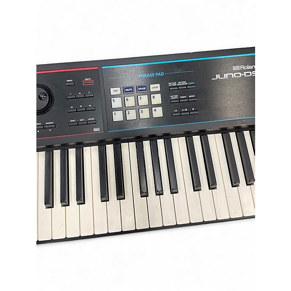 Used Roland JUNO DS 88 Synthesizer